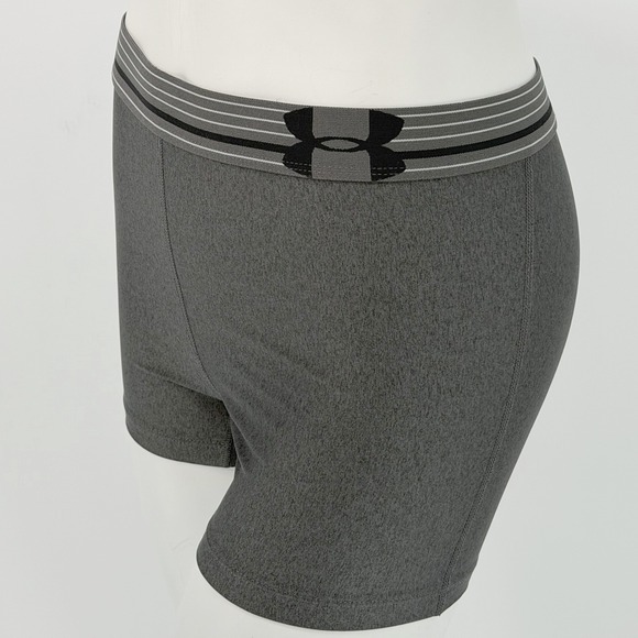 Under Armour Gray Compression Athletic Shorts M Activewear Gym Pilates 102-46 - Picture 2 of 12